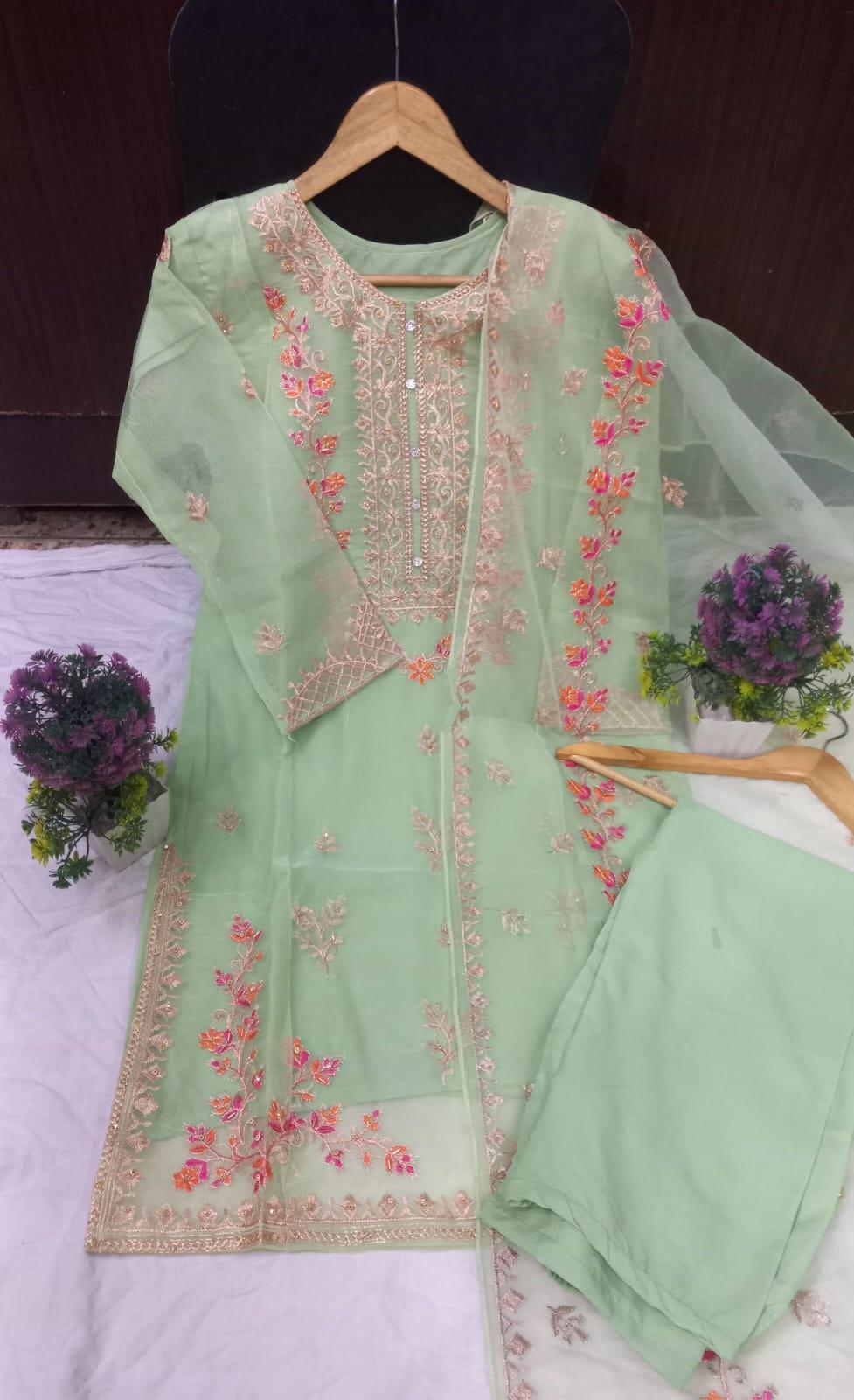 3 Pcs Women's Stitched Embroidered Suit